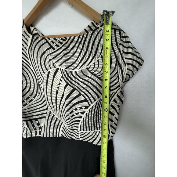 The Limited Womens Ladies Black White Cap Sleeve Knee Length Dress Size 12 - Picture 14 of 15